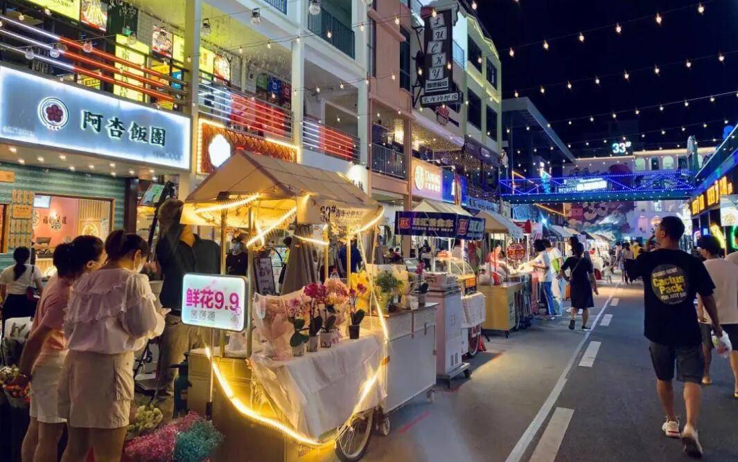 2023年成都汇泉社区集市打造—这个生活市集·将拧开成都的元气泵