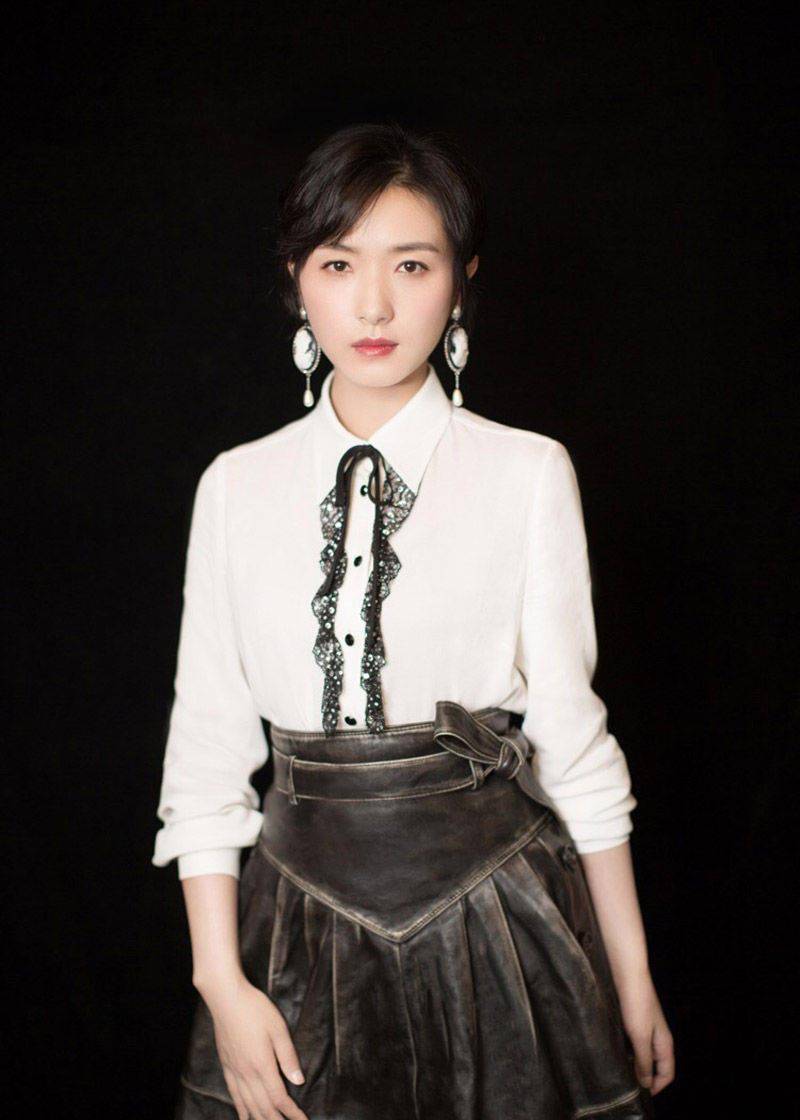 万茜:演技派女演员的华丽转身,美不胜收_观众_精彩表演_作品