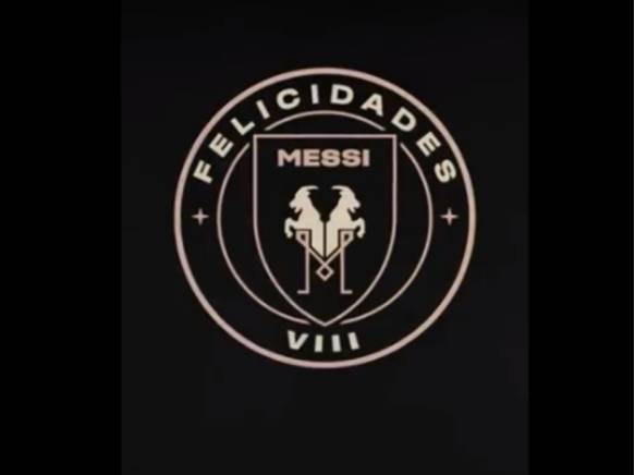 向"八球"梅西致敬!国际迈阿密甚至用"goat"取代了队徽_世界_获奖_赛季