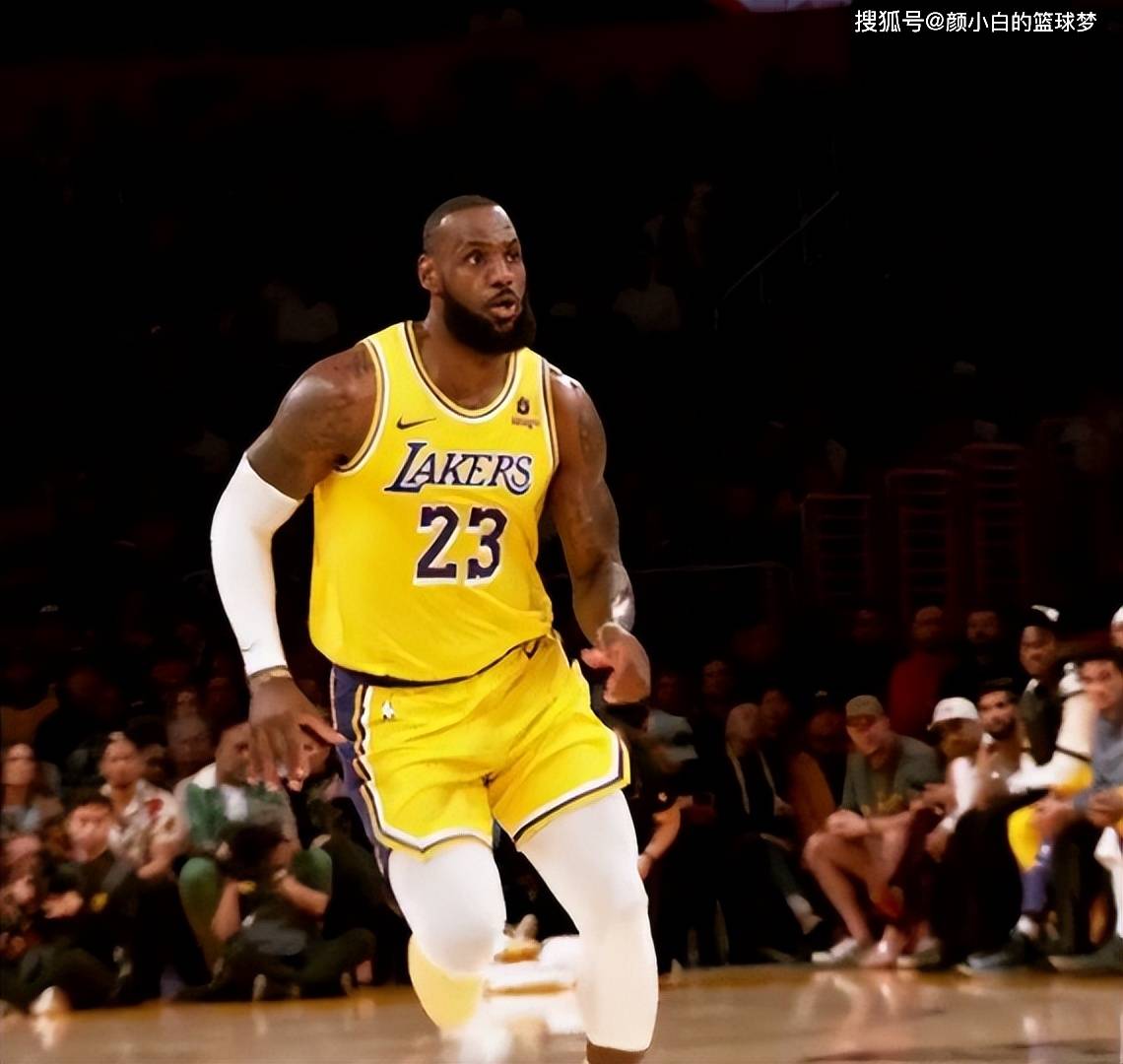 湖媒狂刷詹皇goat:轰35 11创五纪录延续巅峰 对快船11连败完结_詹姆斯