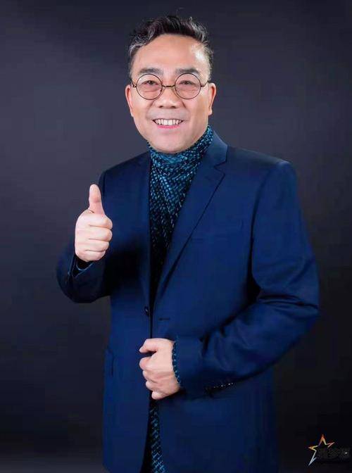 相声演员【杨议】的经纪人_杨光_合作_韩兆