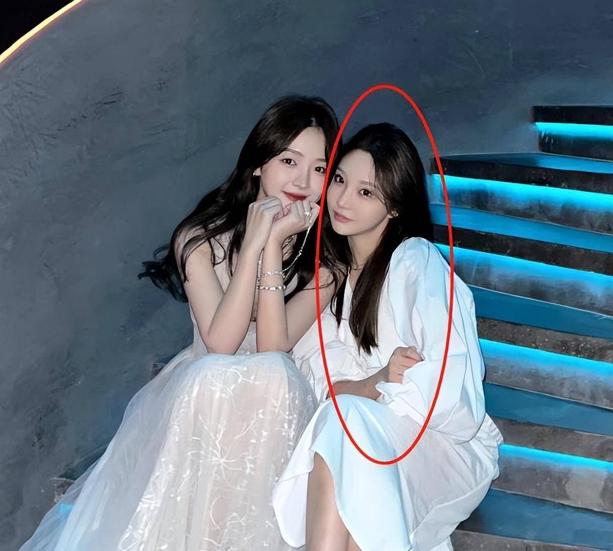 王思聪女友晒闺蜜合照,6人共用一张脸,网友:傻傻分不清_慎婕_照片