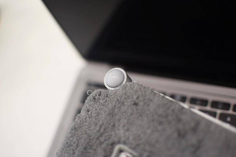 让擦窗更轻松 双向四喷头 赫特智能擦窗机器人W9