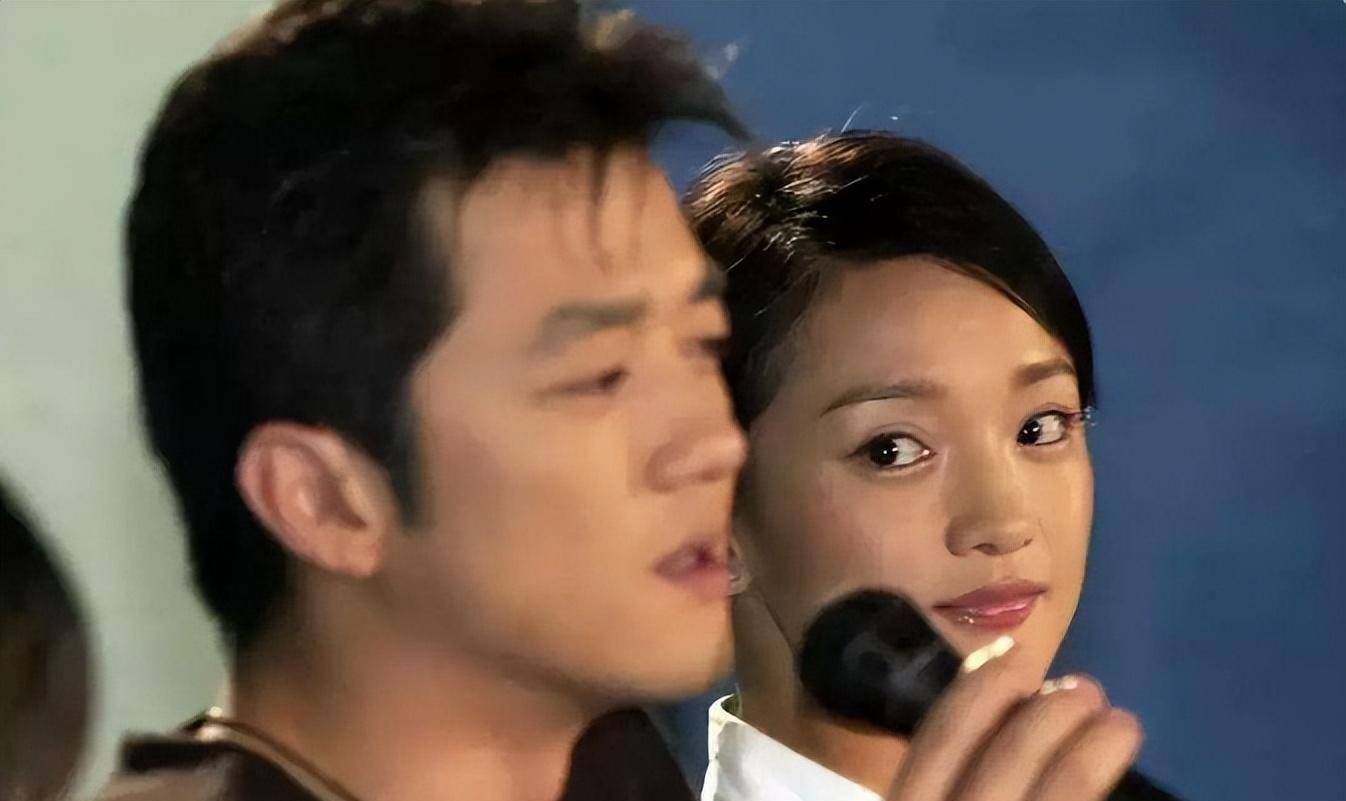 "情场高手"李亚鹏:见一个爱一个,活成了男人羡慕的样子_周迅_瞿颖_柳