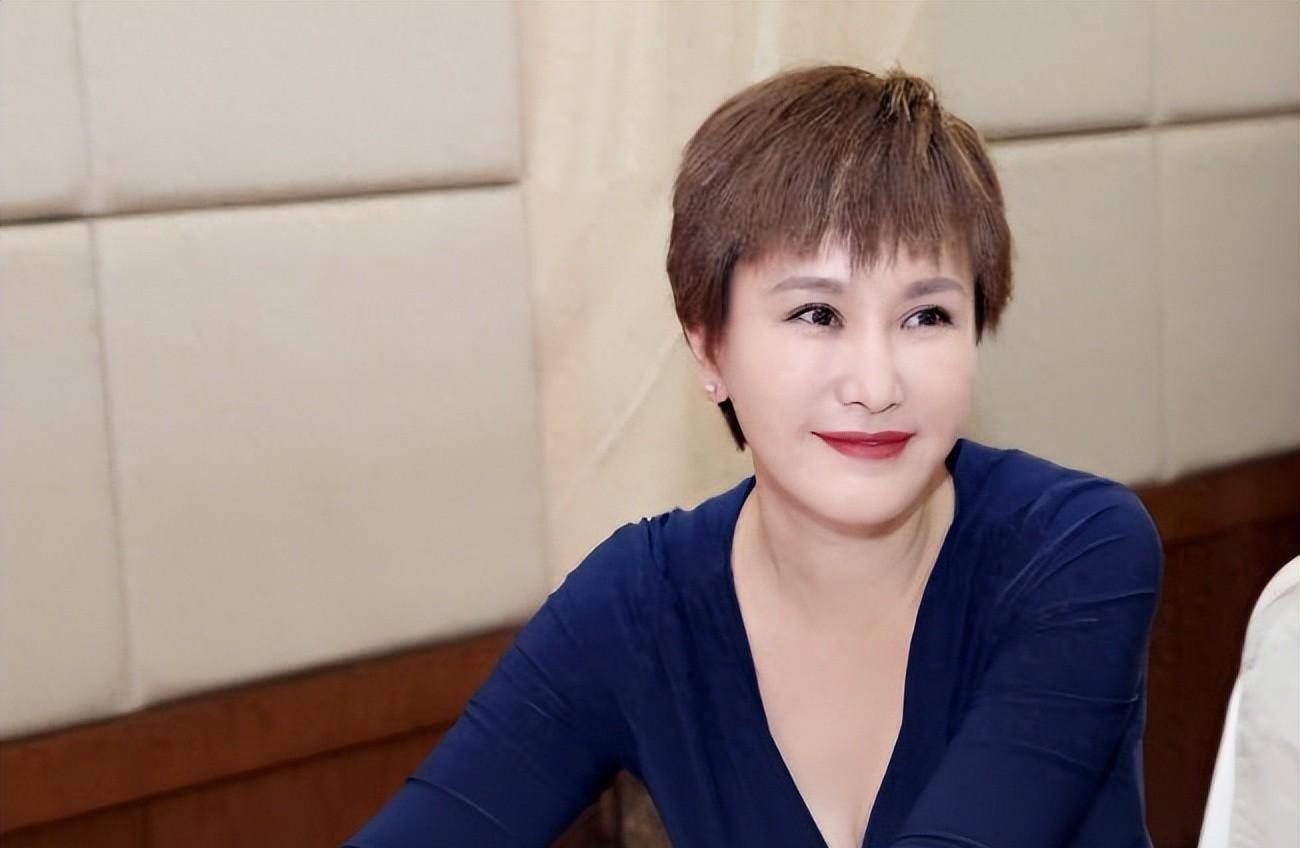 演员王茜:北影毕业女演员,丈夫的遗憾,她用了7年达成遗愿_徐庆东_合作