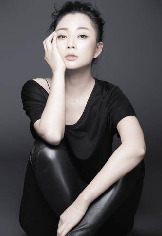 原著女主倾城倾国,这6位演员古装扮相令观众大跌眼镜,失望至极_秦海璐