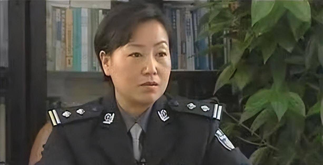 任长霞之前的几任公安局局长也想改变登封的现状,但可惜由于种种原因