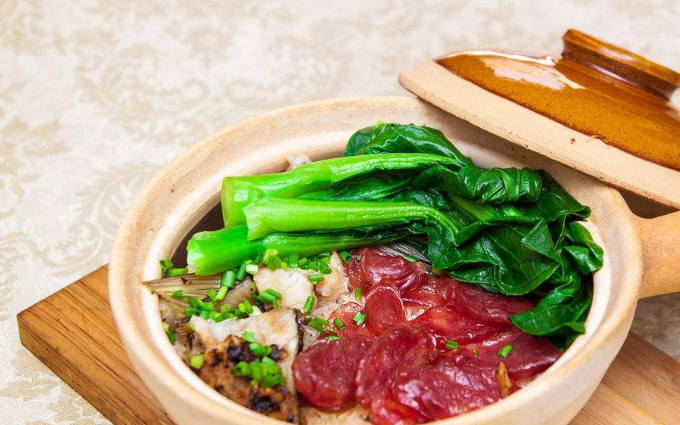 南宁美食味道鲜美，色香味俱全，更加注重保持食物的原汁原味(图6)