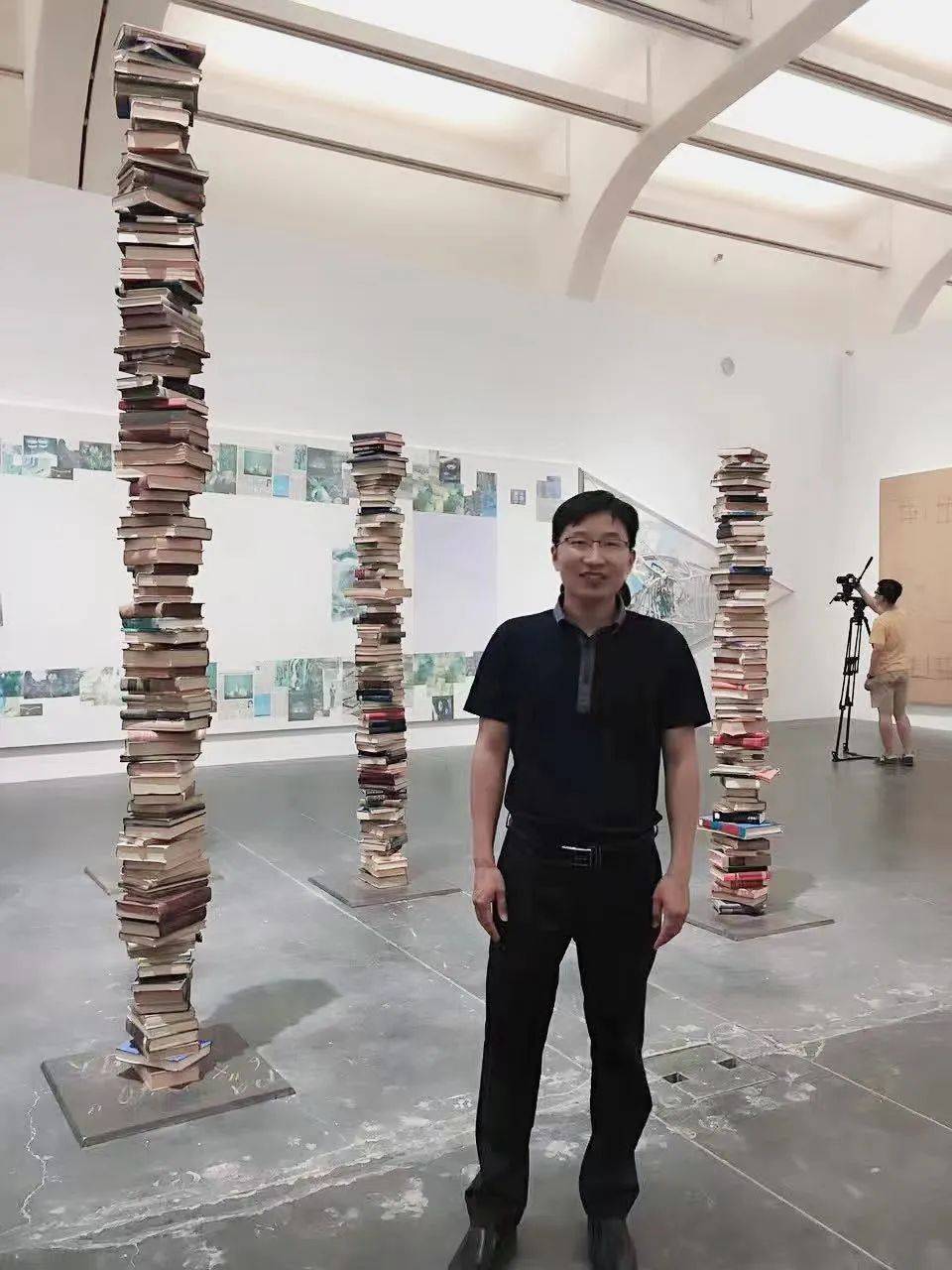 潮流艺术家张戈最新个展《奈美兔的神奇穿越》爱与美的传说_展览_创作