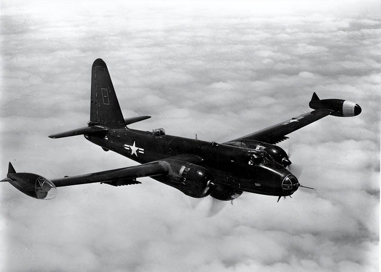 60年代初,国民党经常派p2v侦察机到大陆侦察,这种飞机可以钻山超低空