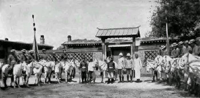 巨匪杜立三生于土匪世家,精于骑射,生性狠毒,被张作霖诱擒毙命_宝兴