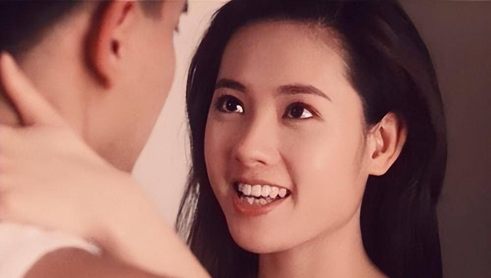 性感女神李丽珍:艳照流露,你敢看吗?_电影界_挑战_角色