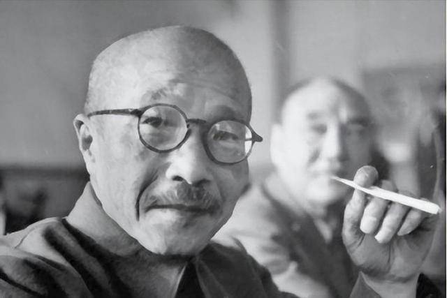 但他儿子集团的产品却畅销中国,如今大家仍在用_日本_石原莞尔_影响