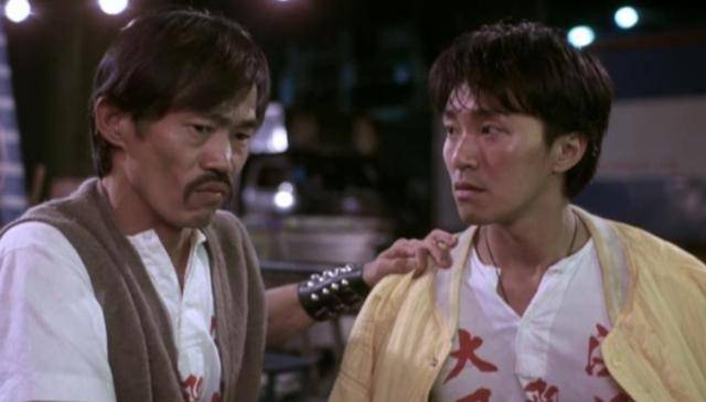 演了30年龙套,周星驰一部戏把他捧上人生巅峰,元华的坎坷星路_李小龙