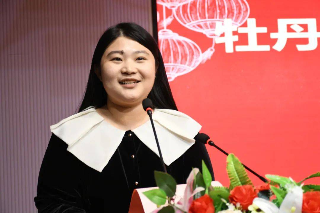 南校区种子教师马水苗,北校区种子教师王秋玲,西校区种子教师何欣欣