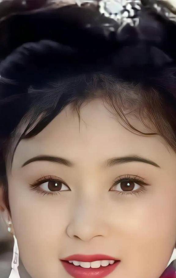 10位珠圆玉润的"中国式"美女,个个不瘦不柴,比白幼瘦耐看太多_气质