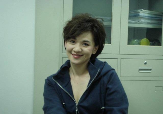 当初有多狂,现在有多惨,柯以敏走到今天这个结局,一点也不冤_女儿