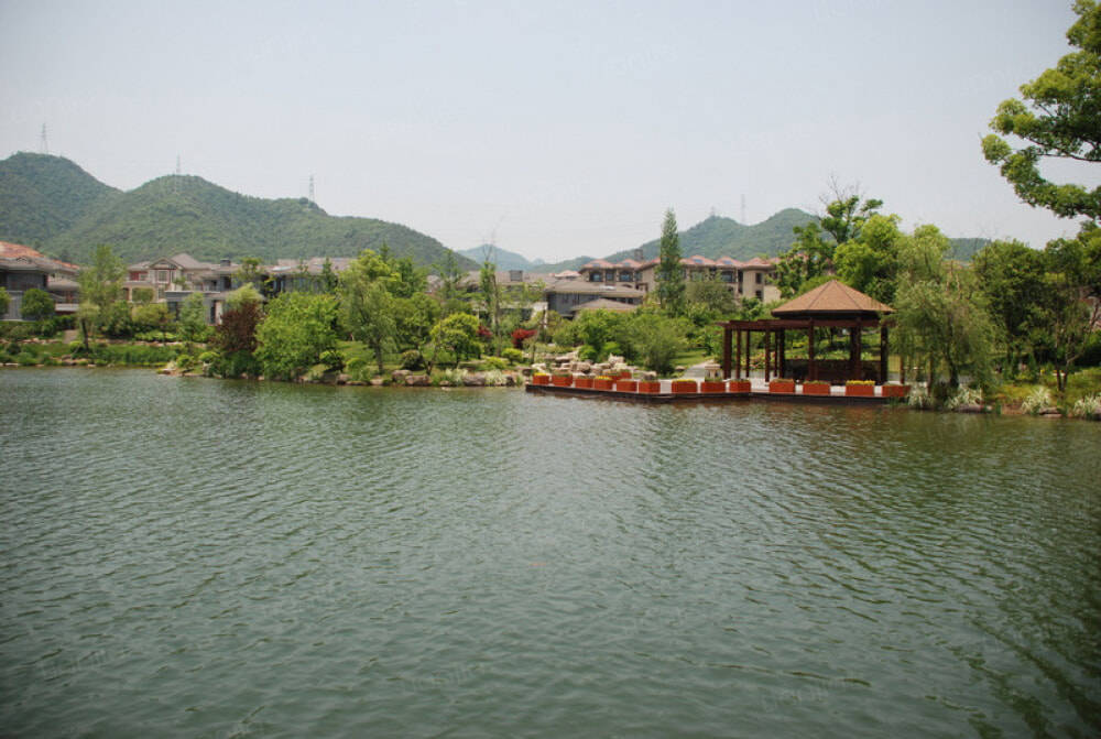 金宇云水山居售楼处电话【云水山居欢迎您】售楼中