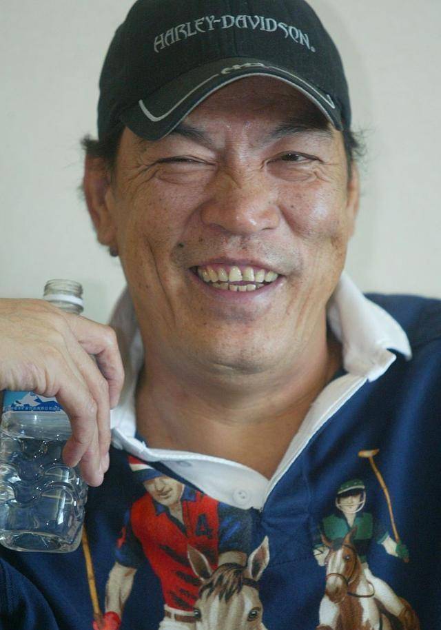 "大傻"成奎安:从月薪60到一天50万!重情重义,唯独痛恨周星驰