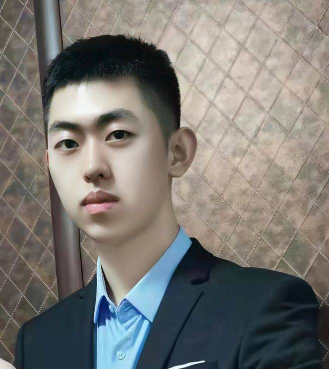 闫震写真合集_齐齐哈尔_中国_毕业