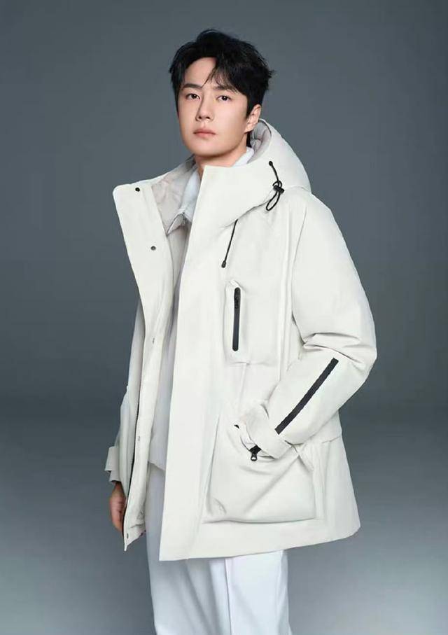 王一博拿下鸭鸭首席代言人,备受国货青睐,声量与销量飙升_品牌_羽绒服