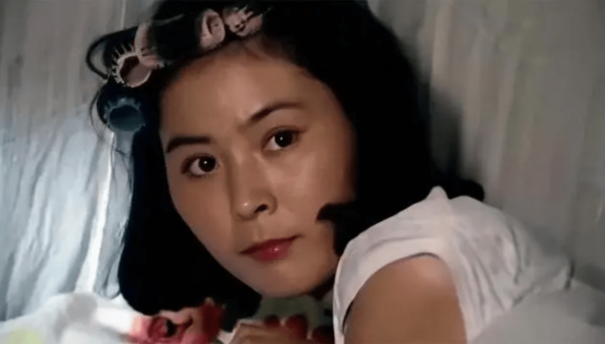 女星陈鸿梅:80年代红极一时,巅峰时嫁高干子弟,她过得幸福吗?