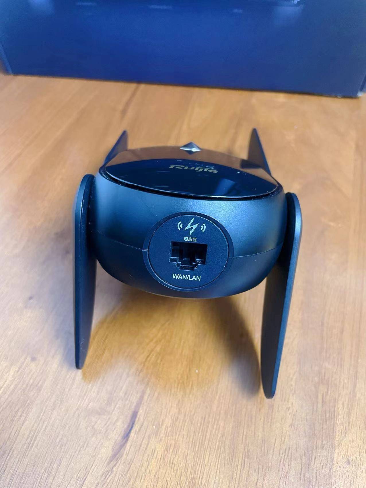 自从装了锐捷蜂鸟旗舰版路由器，我和对象的关系变得越来越亲密