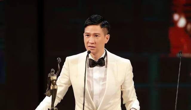 同样是靠老婆上位,把张家辉,张晋和张杰放在一起,差距就出来了