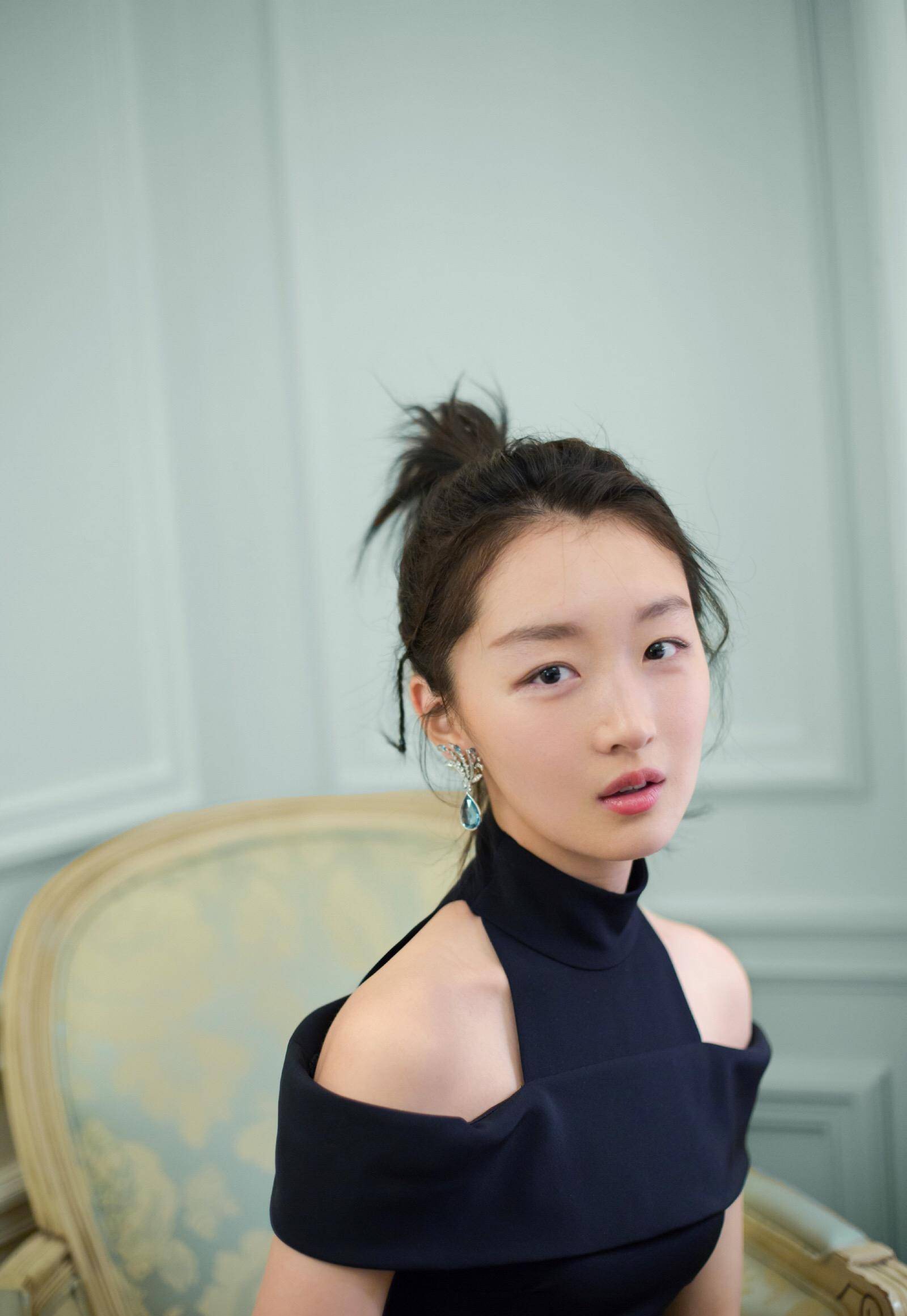 韩国女明星的柔光滤镜开得好吓人,还是中国女明星的妆感更真实_颜色