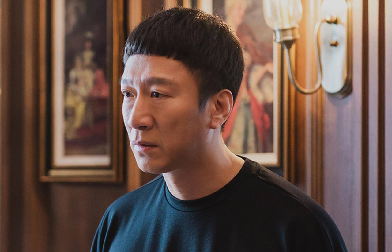 孙红雷:凭霹雳舞出道,曾是童年阴影吓哭小孩,如今粉丝大喊颜王_丁嘉丽