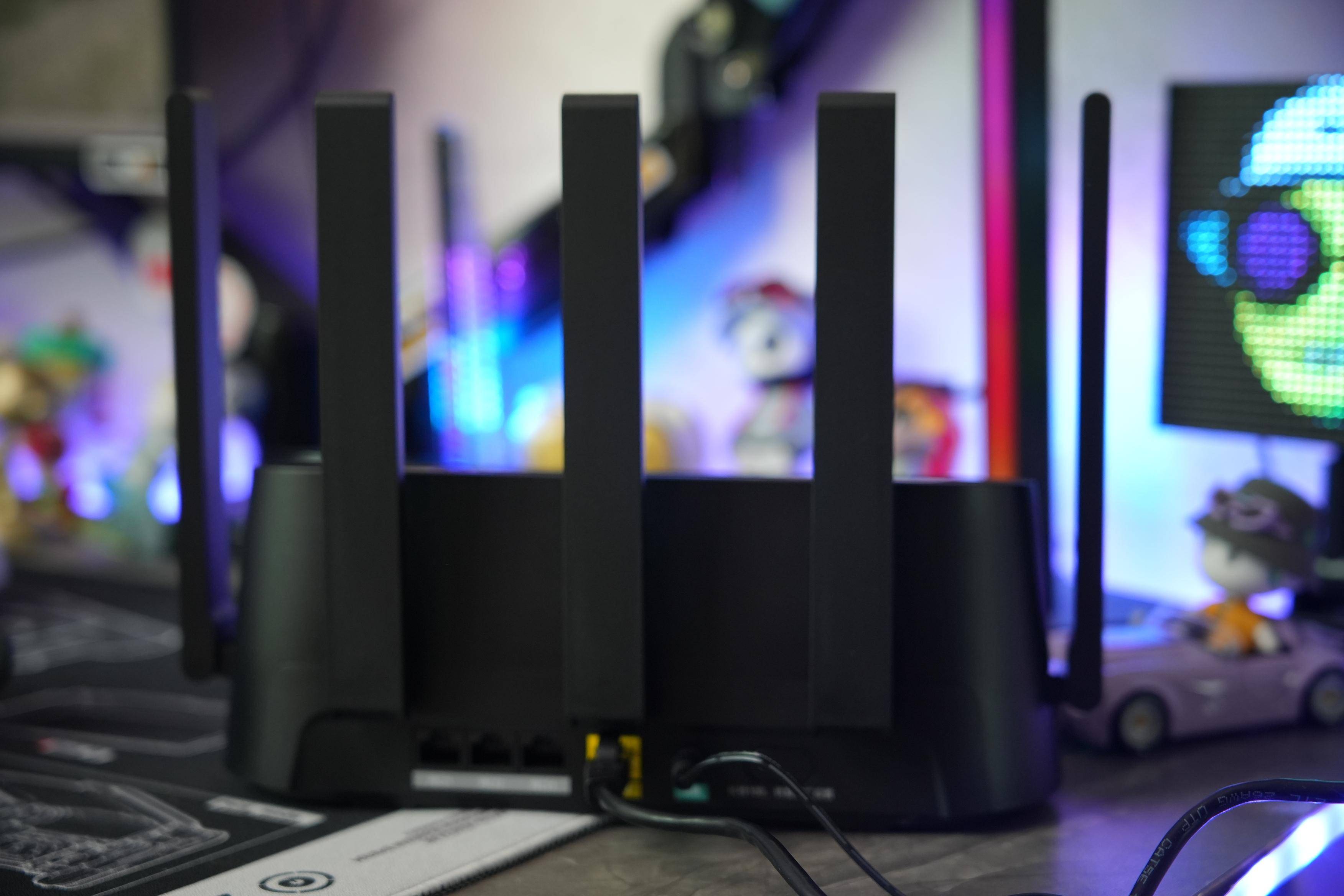 家庭网络无忧体验：锐捷蜂鸟旗舰版子母套装路由器为你保驾护航