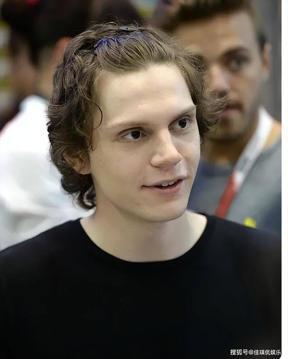 35岁演员埃文·埃林森在家中猝逝,曾饰演《姐姐的守护者》_角色_演技