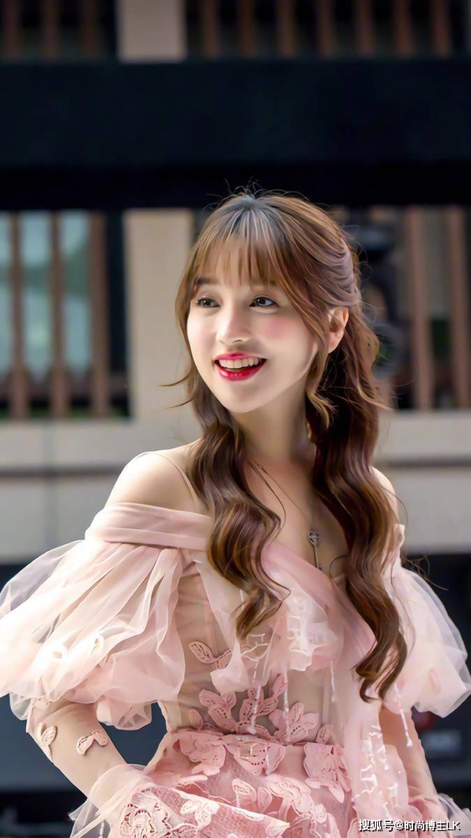 "迷倒"00后小弟弟的金莎,到底有什么魅力?看完高清生图,秒懂_感觉_浅