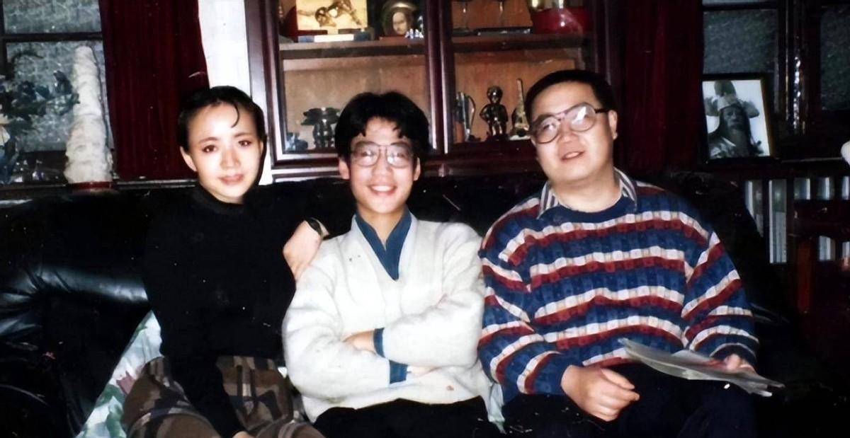 《人到中年》谌容女婿英达无情无义,女儿梁欢的做法令她心寒!