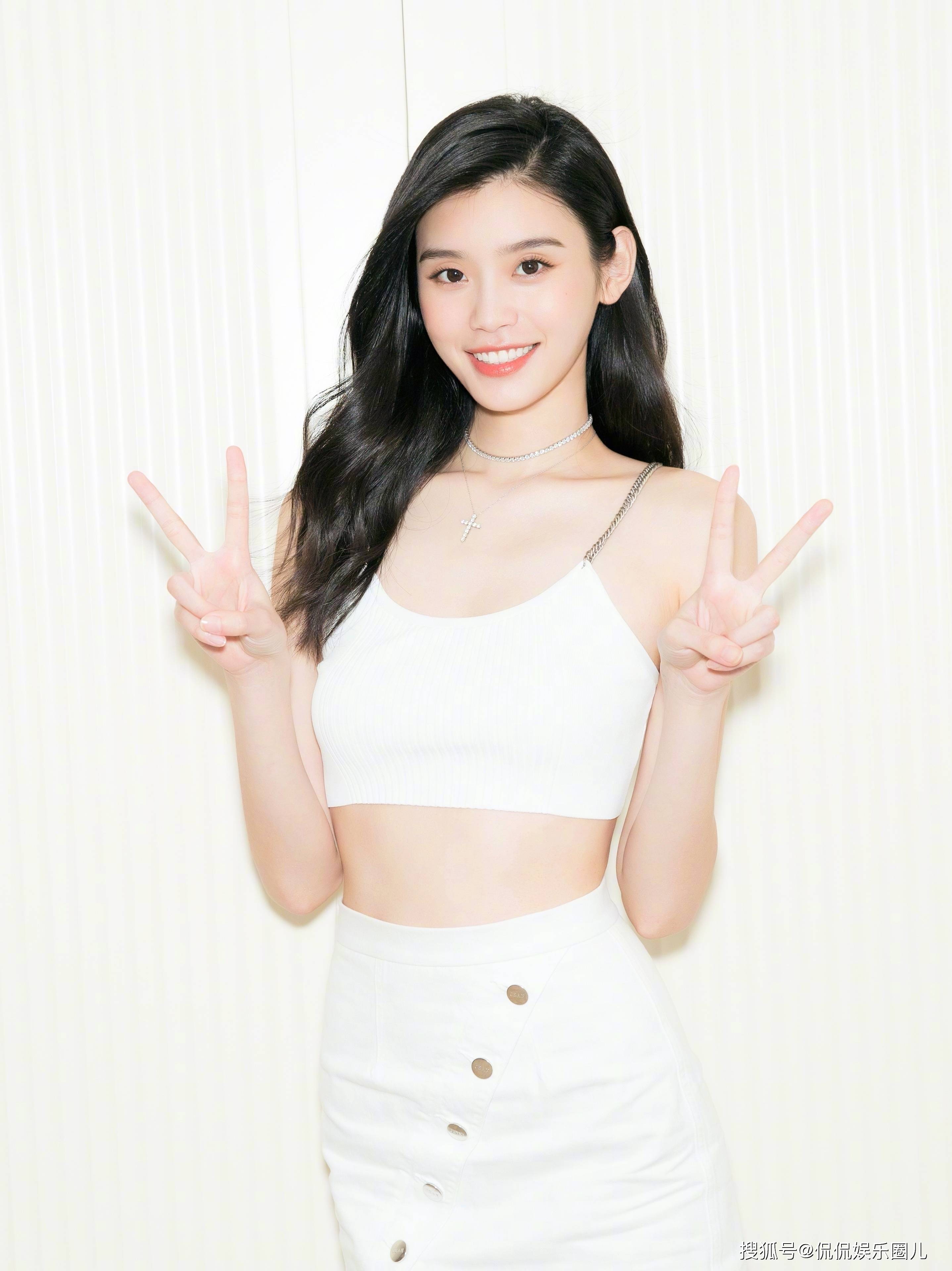 不愧是维密超模!34岁奚梦瑶,饱满性感如此迷人啊!_成功_个性_成为了