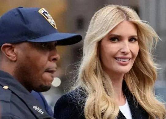 伊万卡·特朗普9日分享自拍,容貌变化大疑似整容引网友热议!