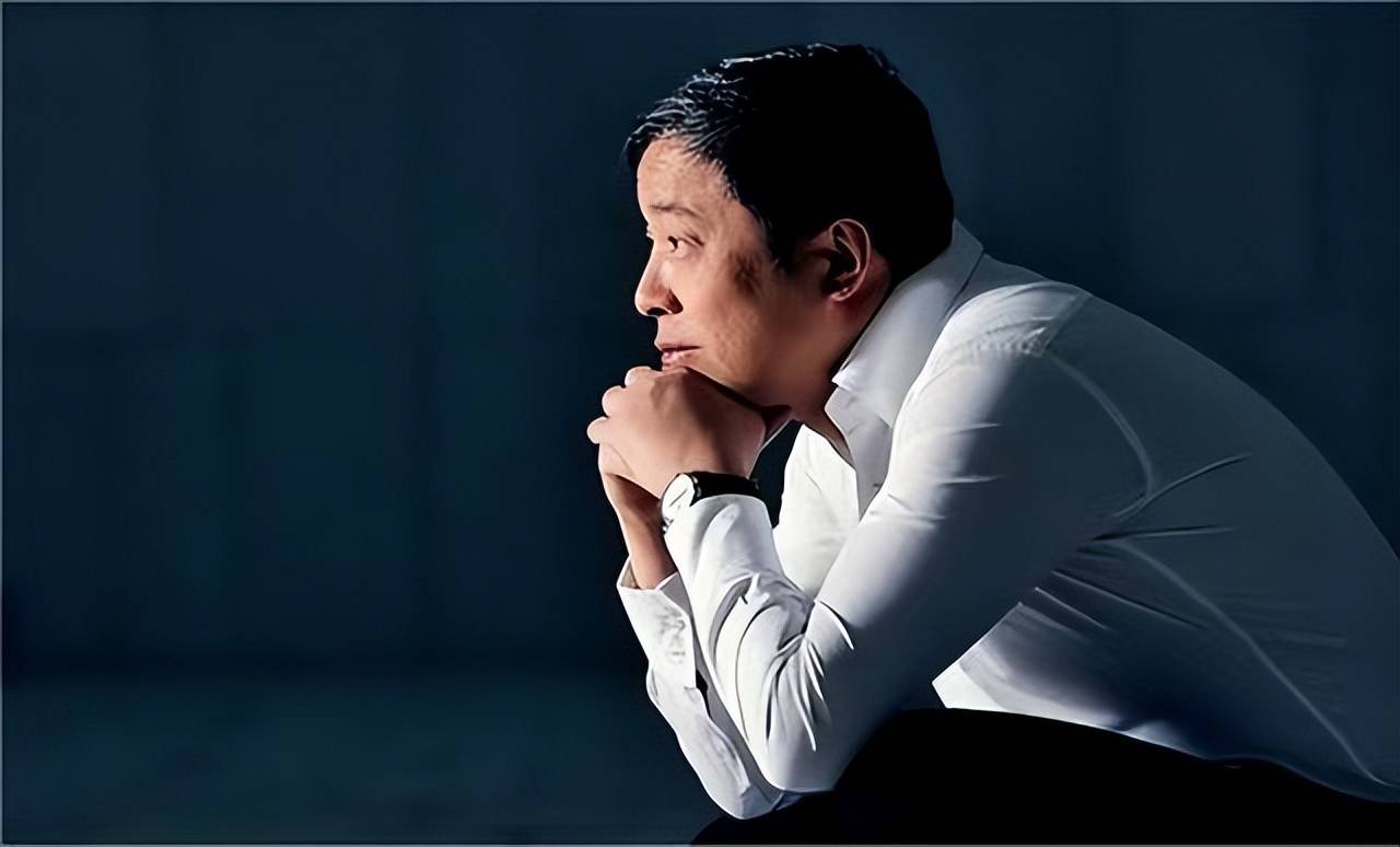 刘益谦甩卖收藏品套现几亿,还持有几百亿资产,曾是出租车司机_时候