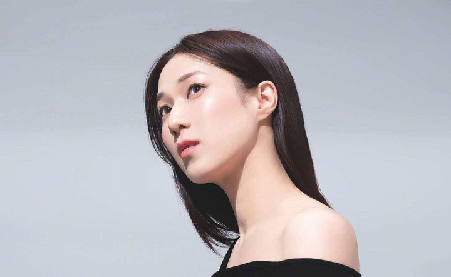 tvb花旦归来,焕发新青春!_钟嘉欣_生活_家庭