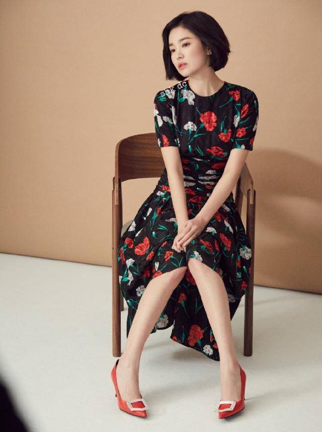 宋慧乔终于换发型,剪摩卡波波头气质出众秒变成18岁,哪像38岁_短发