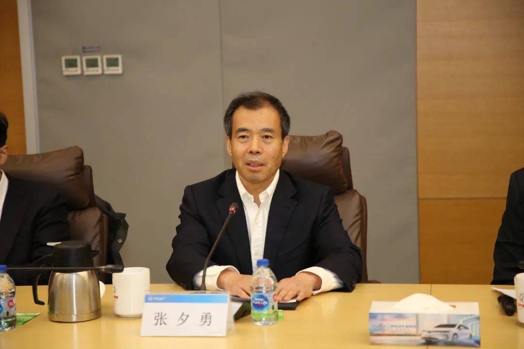 创新中心与北汽集团达成战略合作,共同推进智能网联汽