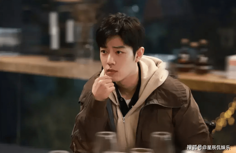 郑晓龙新剧《藏海传》将开机,肖战演男主,李一桐和孙怡相继跑路_群众