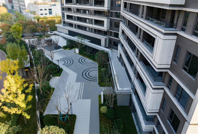 归心交付|西安融创·揽月府:以时光淬炼,匠呈一方东方雅境_建筑_实景