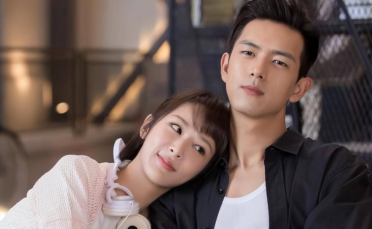 华策新剧《国色芳华》引热议,李现粉丝不满配杨紫,团队辟谣_合作_偶像