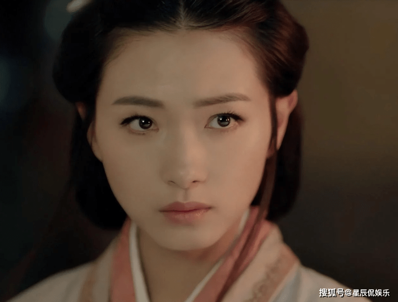 "不婚族"万茜:我这辈子最正确的决定,就是嫁给普通摄影师老公_白木喜