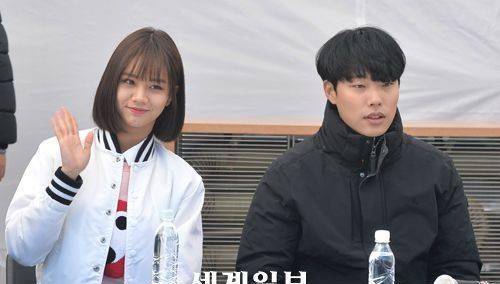 李惠利柳俊烈分手牵扯内幕:男方赚黑钱成富豪,拿影帝后怒甩女友_网友