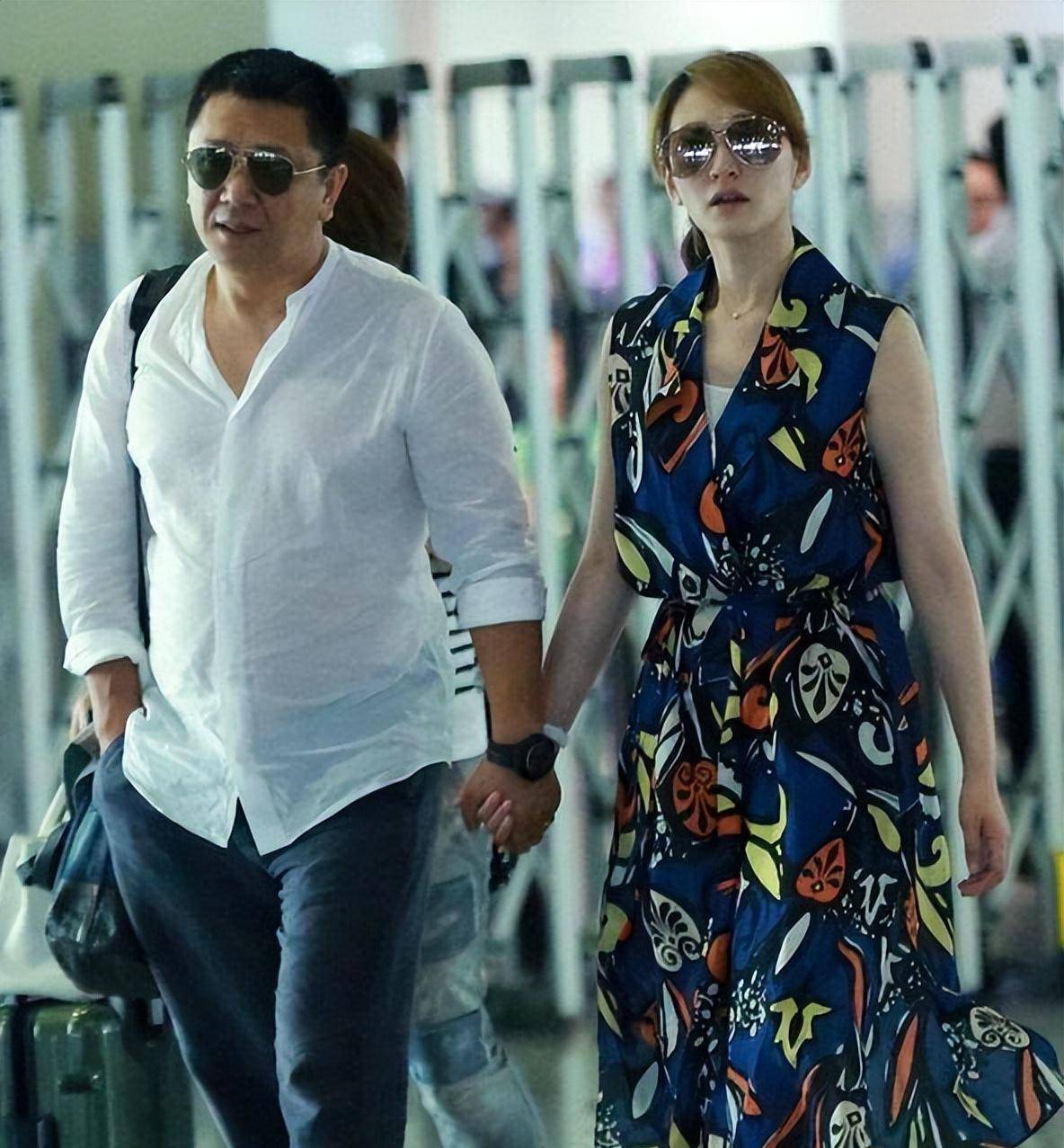 她精致如女孩,老公如父亲_身材_徐佳宁_衬衫