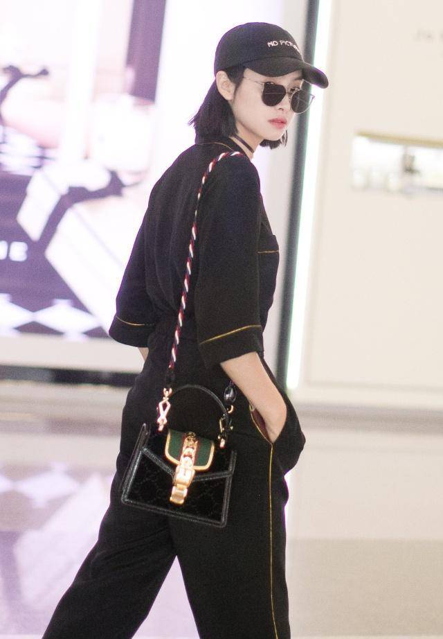 30岁宋茜齐肩波波头短发搭配大衣,气质开挂,秒变成18岁少女_造型_效果