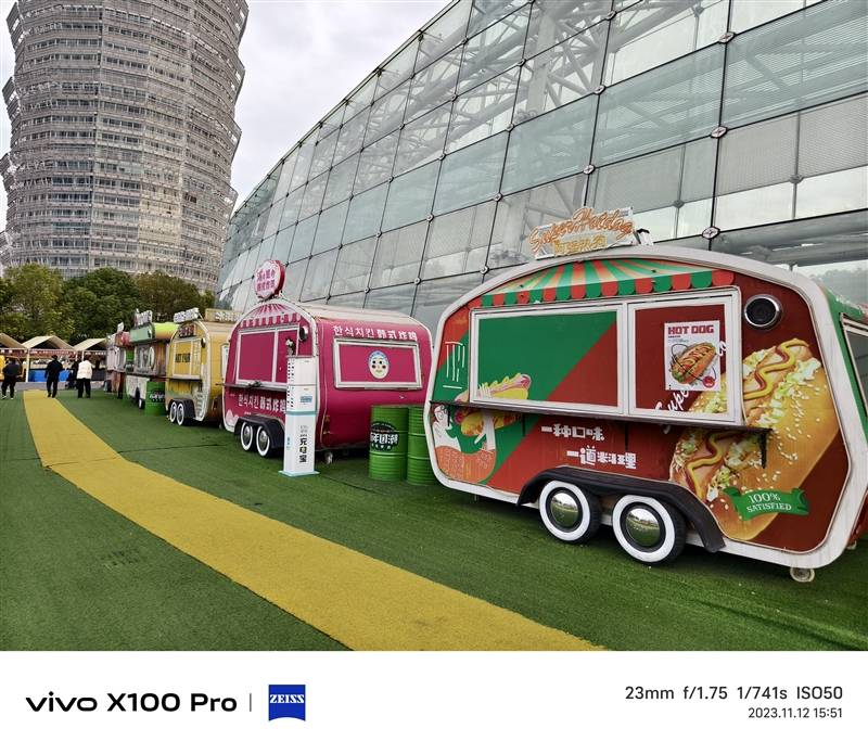 拍月亮那都不是事儿！vivo X100 Pro评测：APO认证的超级长焦 它能拍太阳(图18)