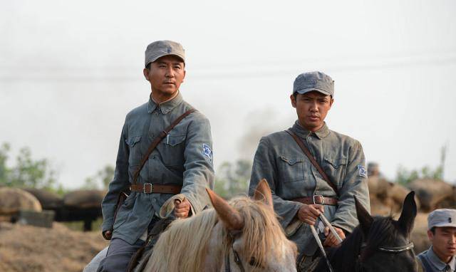 会后,支队400多名指战员即在豫鄂陕边区第二军分区副司令员夏世厚的