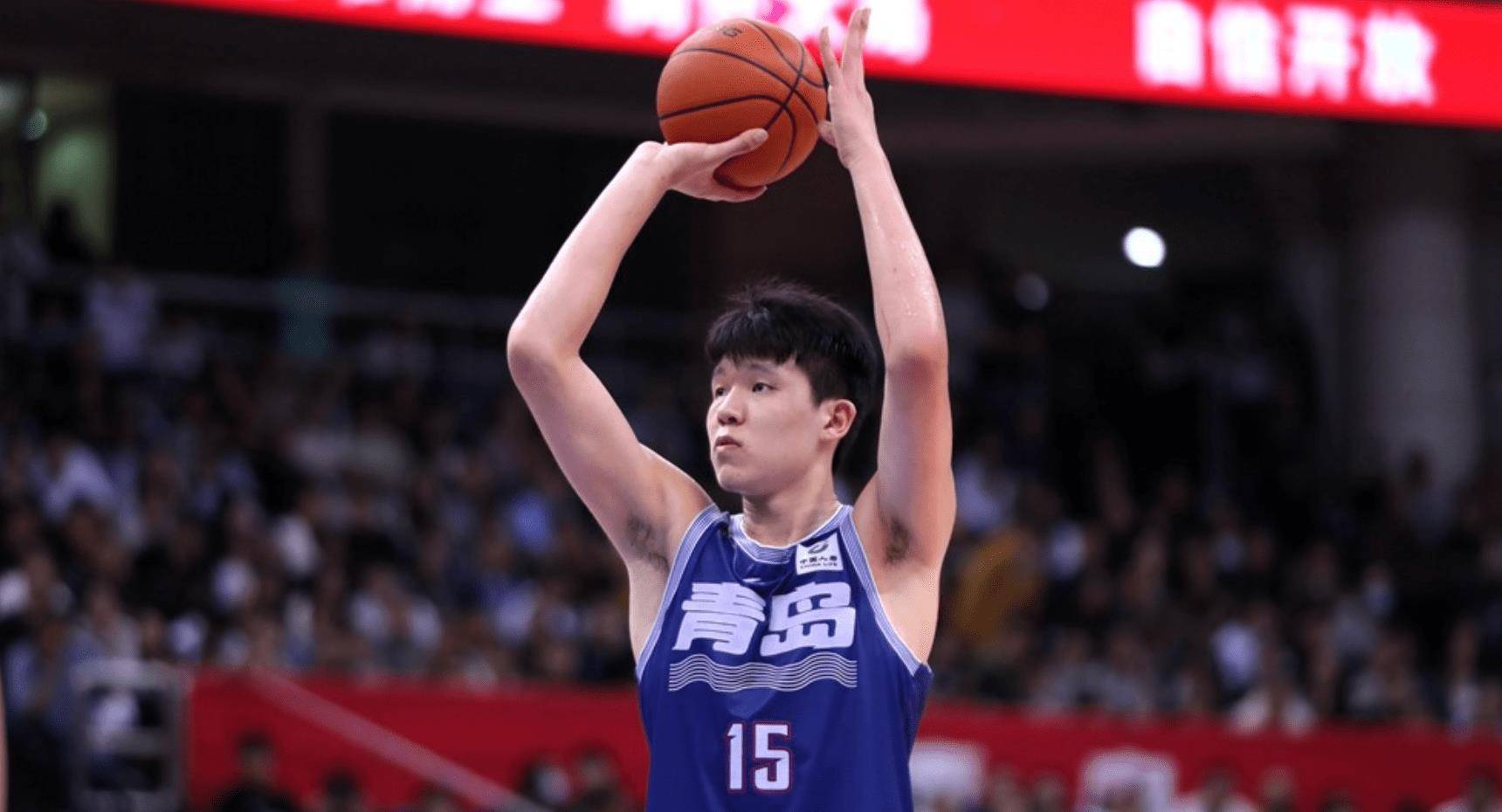 在杨瀚森头上砍下33分10篮板,杨瀚森被打爆了?_汉森_比赛_严鹏飞